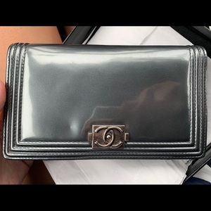 Authentic Chanel Boy Yen Wallet, metallic silver